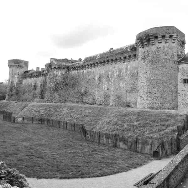 Les remparts de Laval